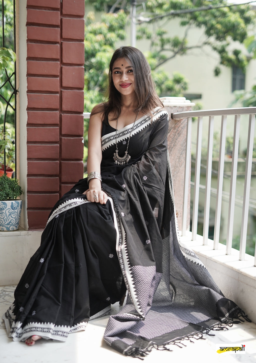 Precious Black Cotton Silk Saree With Supernal Blouse Piece