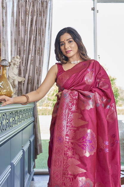 Flaunt Pink Soft Silk Saree With Extraordinary Blouse Piece