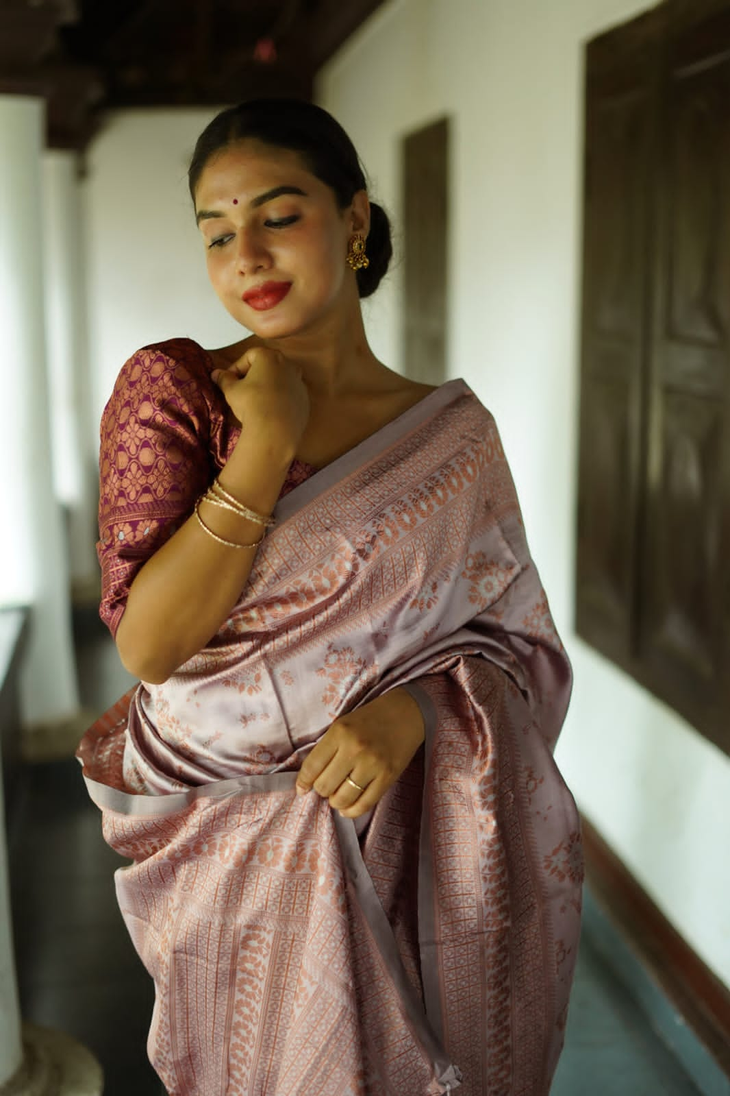 Stunning Cream Soft Silk Saree With Epiphany Blouse Piece