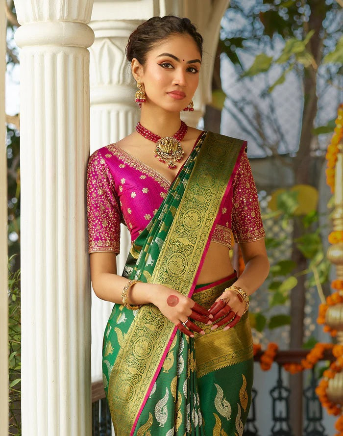 Inspiring Green Soft Silk Saree With Most Flattering Blouse Piece