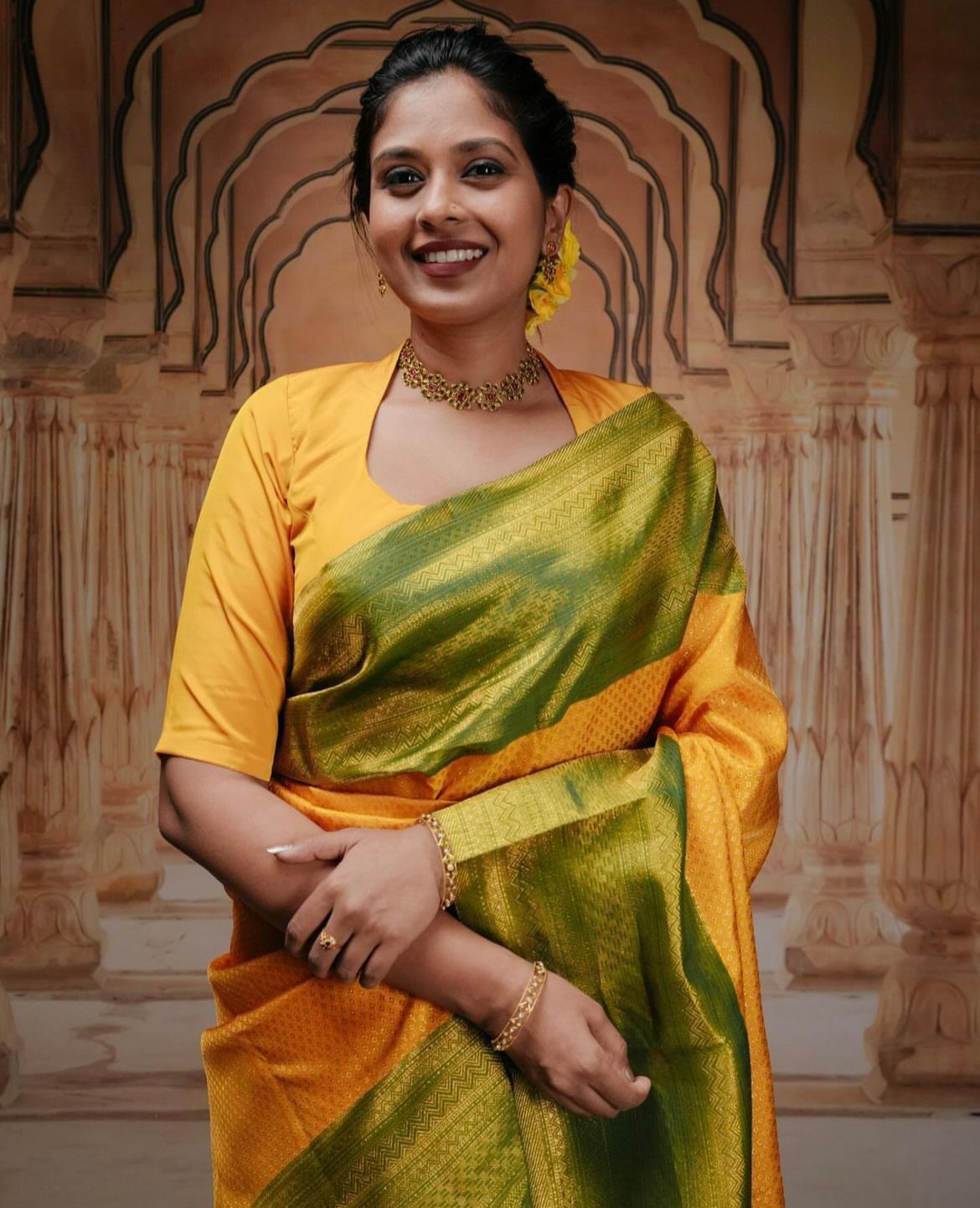 Devastating Green Soft Silk Saree With Snazzy Blouse Piece