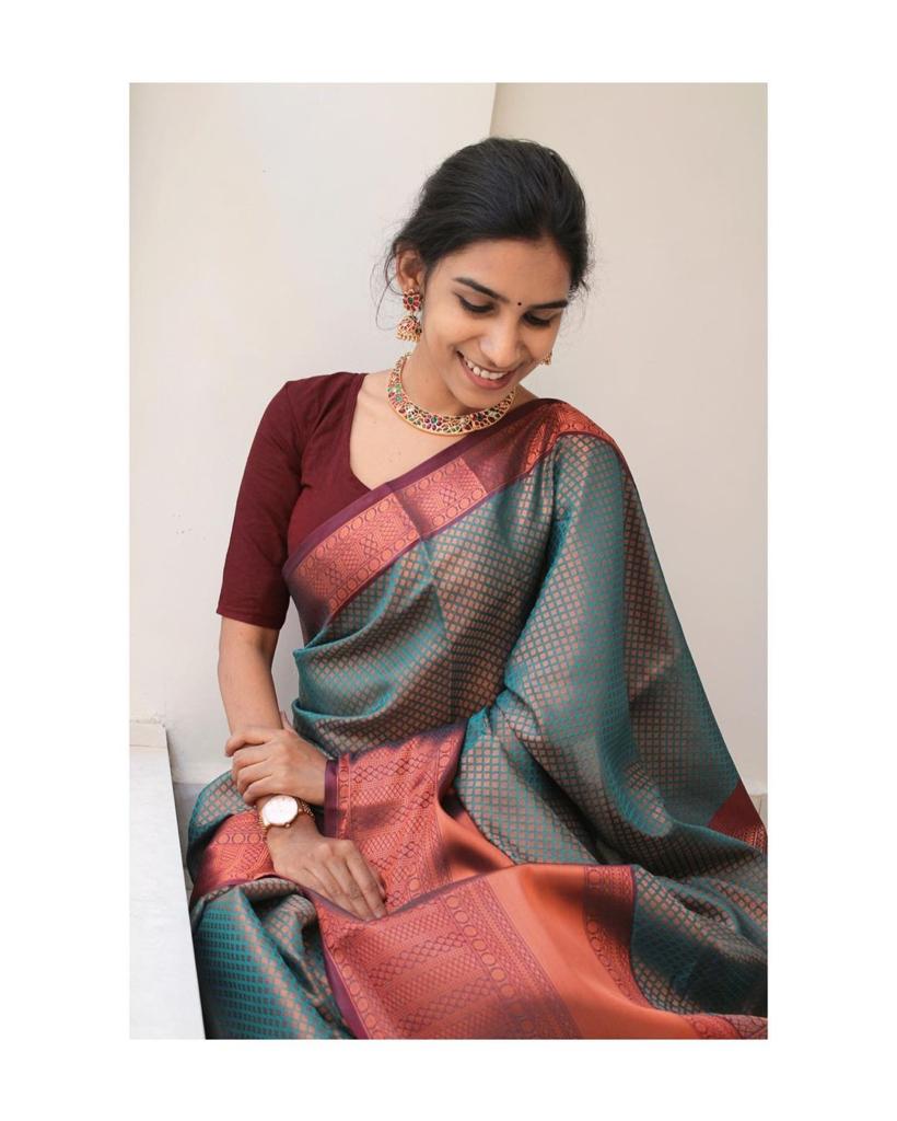Captivating Rama Color Soft Silk Saree With Blouse Piece