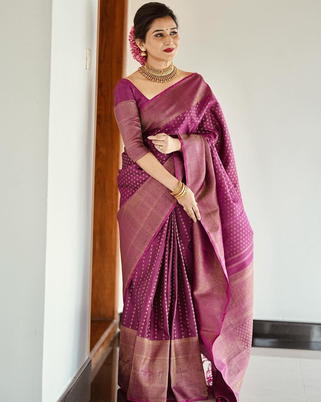 Classy Pink Soft Silk Saree With Murmurous Blouse Piece