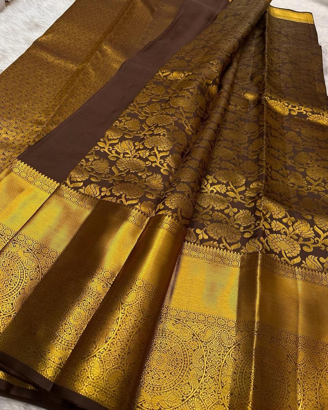 Redolent Brown Soft Banarasi Silk Saree With Sensational Blouse Piece