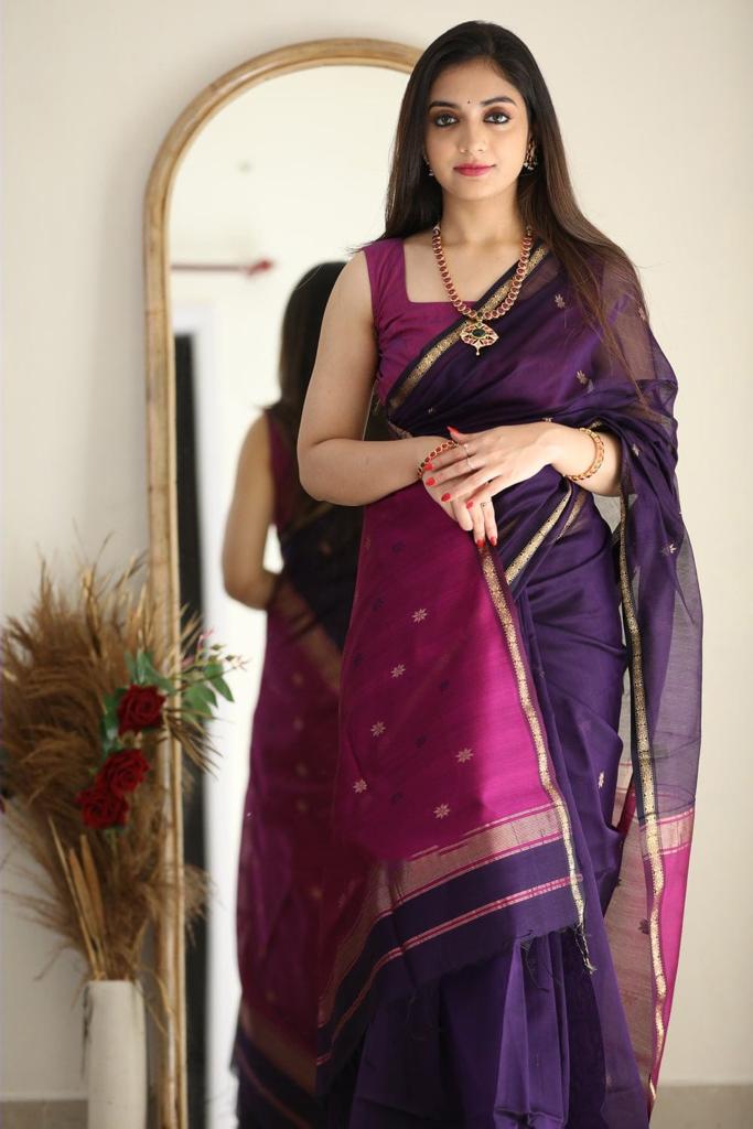Tempting Purple Cotton Silk Saree With Glam Blouse Piece