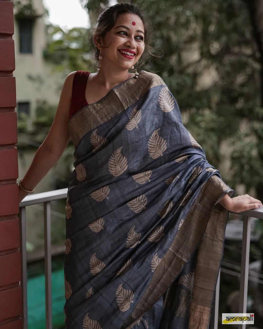 Girlish Grey Cotton Silk Saree With Ideal Blouse Piece