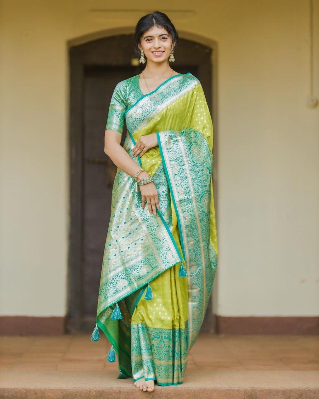 Delightful Parrot Soft Silk Saree With Felicitous Blouse Piece