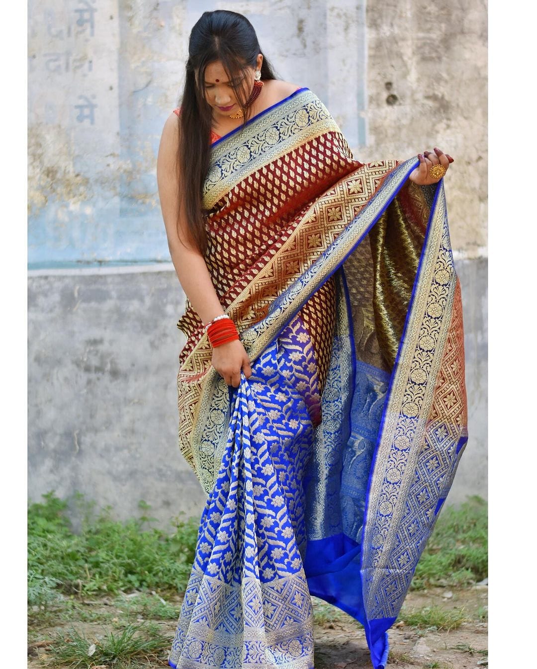 Desuetude Blue & Maroon Soft Silk Saree With Engrossing Blouse Piece