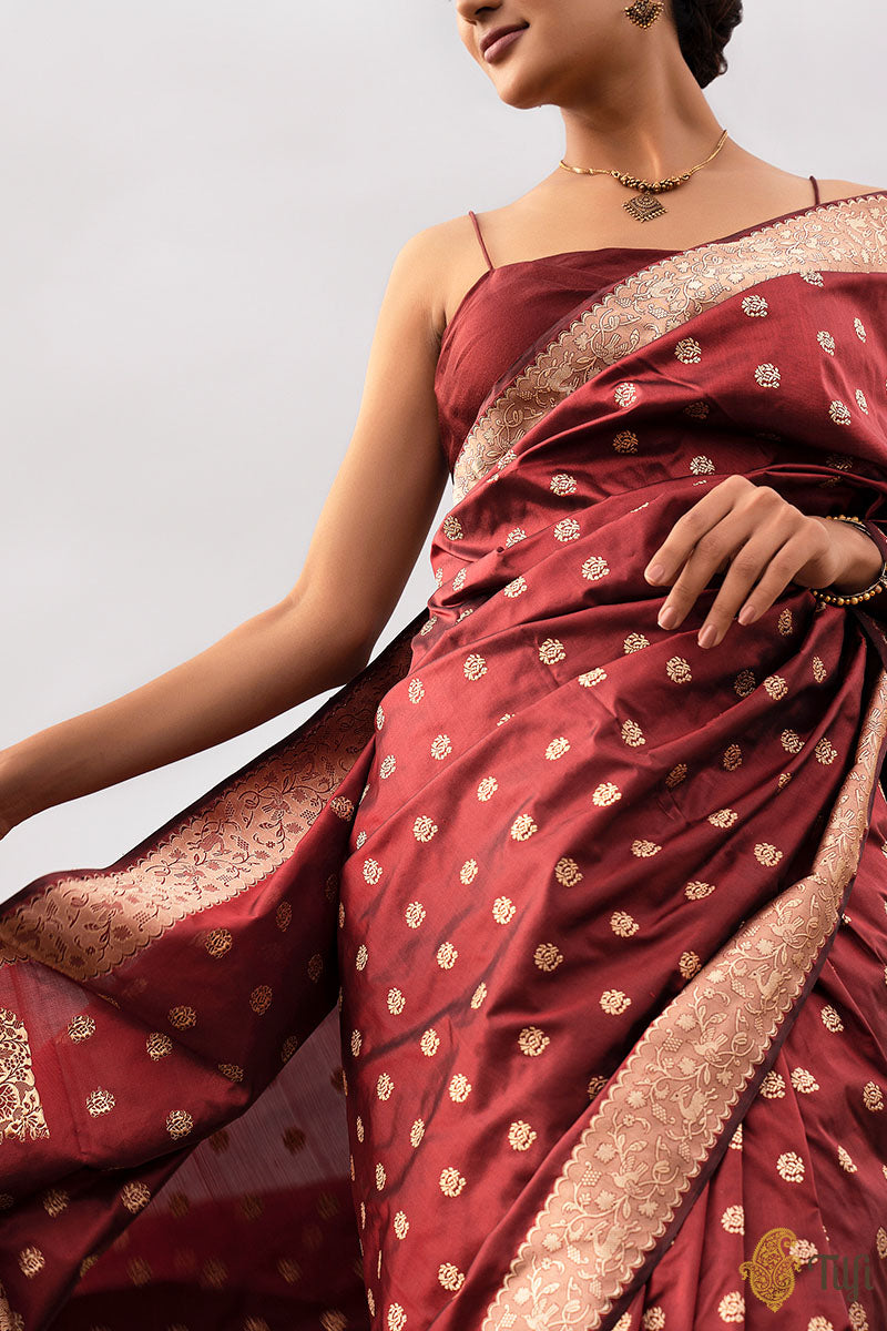 Forbearance Maroon Soft Silk Saree With Groovy Blouse Piece