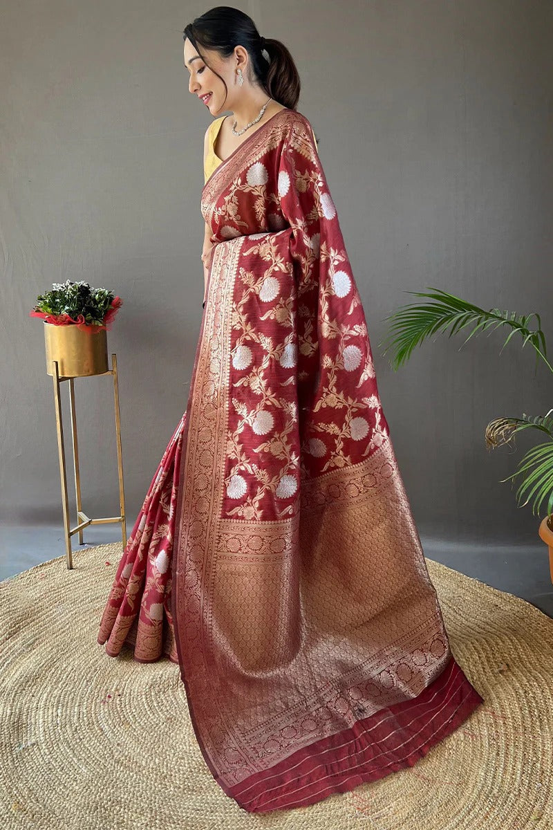 Gorgeous Red Soft Silk Saree With Quintessential Blouse Piece