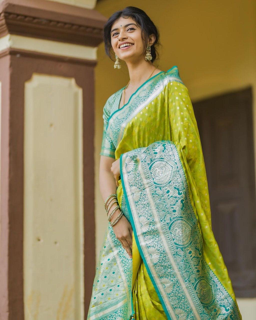 Delightful Parrot Soft Silk Saree With Felicitous Blouse Piece