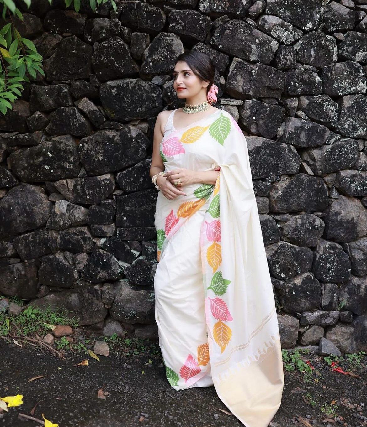 Assemblage White Soft Silk Saree With Diaphanous Blouse Piece