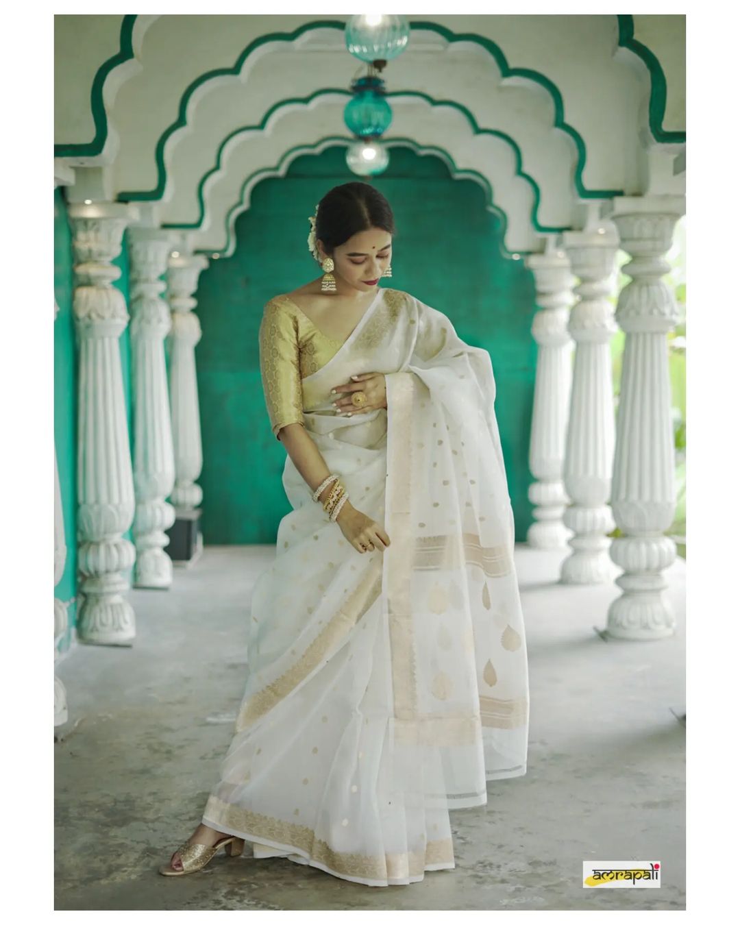 Ratatouille White Cotton Silk Saree With Traditional Blouse Piece