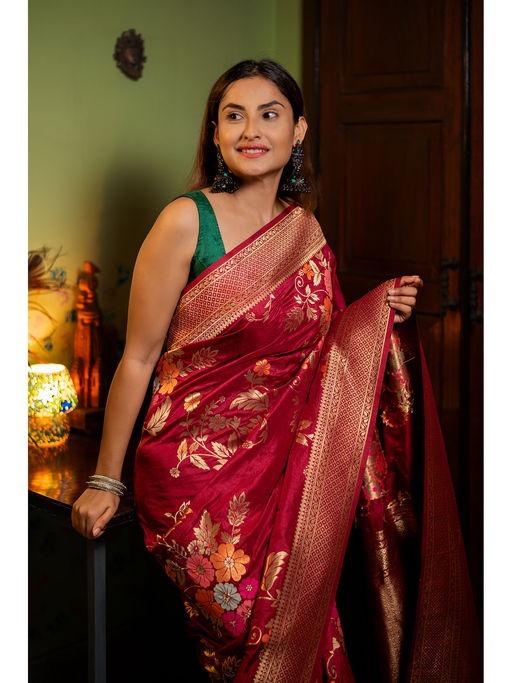 Jazzy Red Soft Banarasi Silk Saree With Improbable Blouse Piece