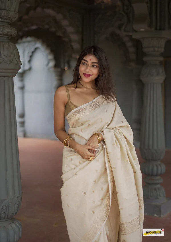 Glam Cream Cotton Silk Saree With Captivating Blouse Piece