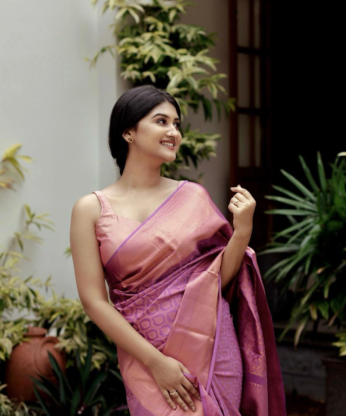 Stunner Pink Soft Silk Saree With Ephemeral Blouse Piece