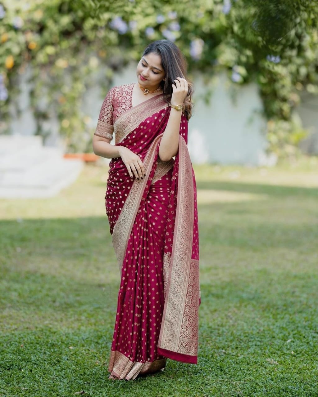 Petrichor Wine Soft Silk Saree With Ravishing Blouse Piece