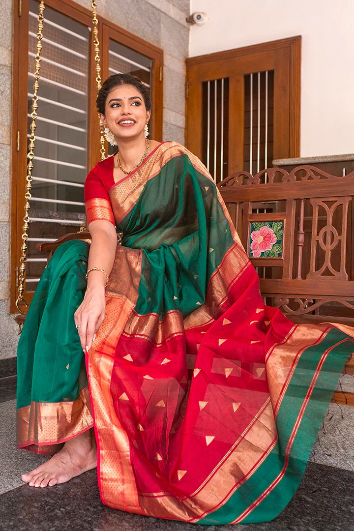 Beautiful Green Soft Silk Saree With Wonderful Blouse Piece