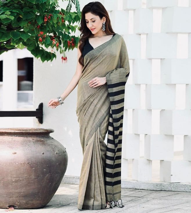 Admirable Grey Cotton Silk Saree With Beleaguer Blouse Piece