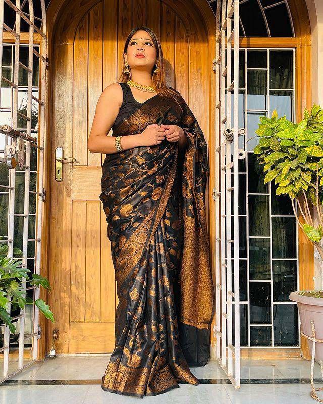 Devastating Black Soft Banarasi Silk Saree With Snazzy Blouse Piece