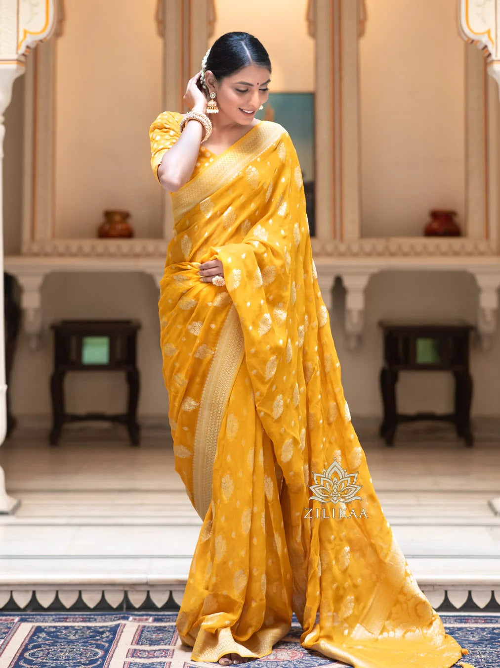 Amiable Yellow Soft Silk Saree With Most Evocative Blouse Piece