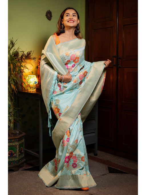 Luxuriant Sea Green Soft Banarasi Silk Saree With Mellifluous Blouse Piece