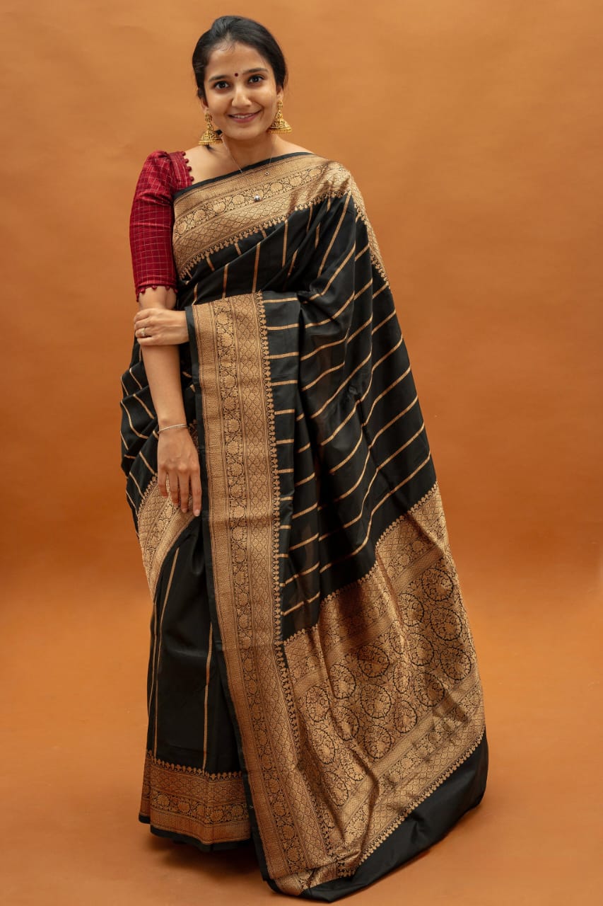 Proficient Black Soft Silk Saree With Super Devastating Blouse Piece