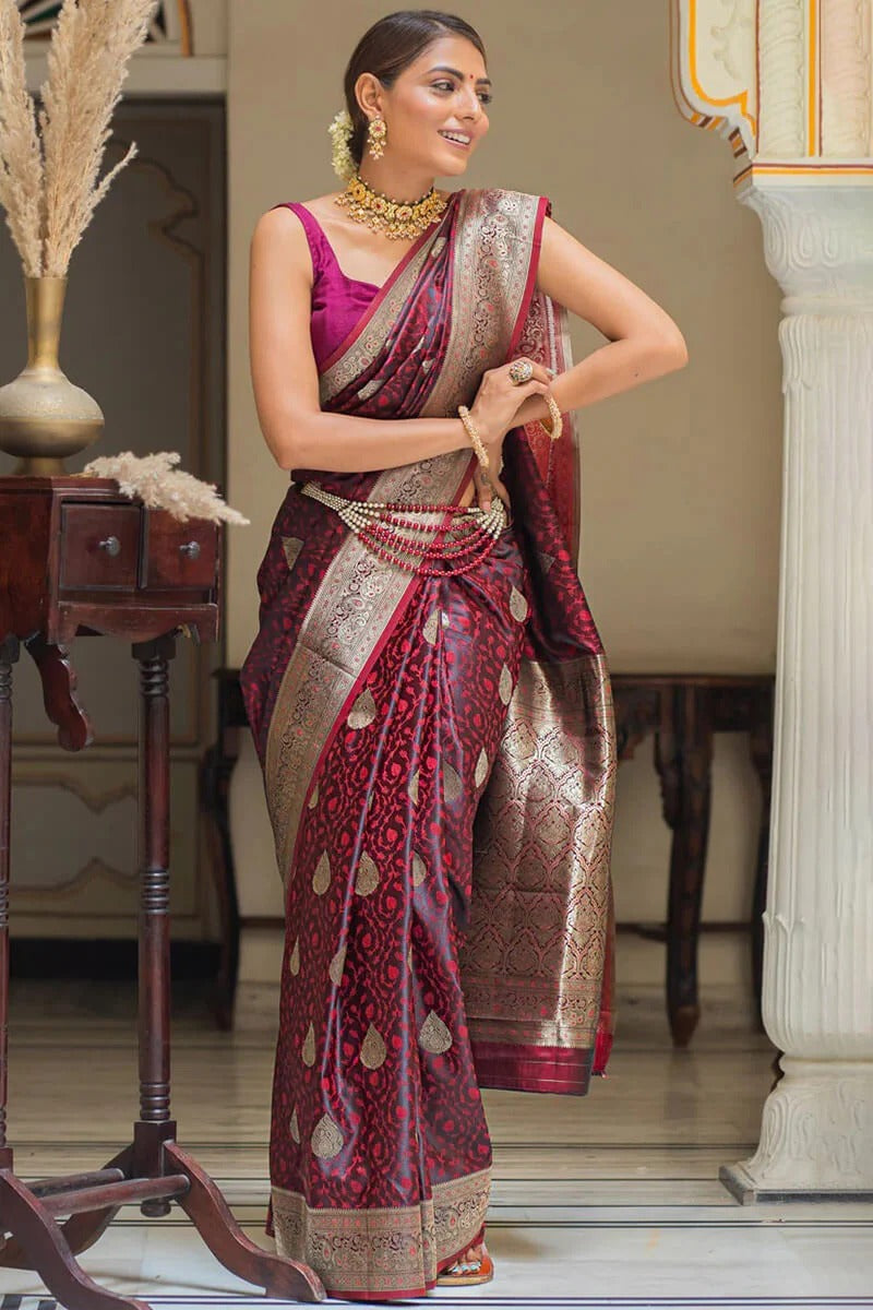 Breathtaking Maroon Soft Silk Saree With Comely Blouse Piece