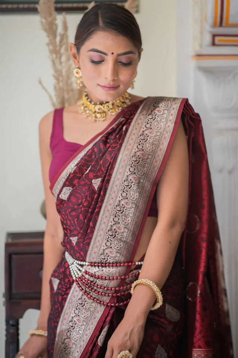 Breathtaking Maroon Soft Silk Saree With Comely Blouse Piece