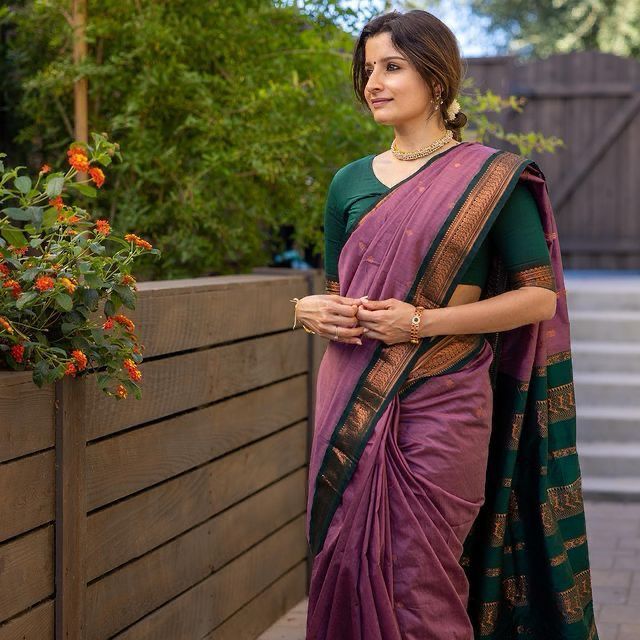 Fairytale Lavender Soft Silk Saree With Lagniappe Blouse Piece