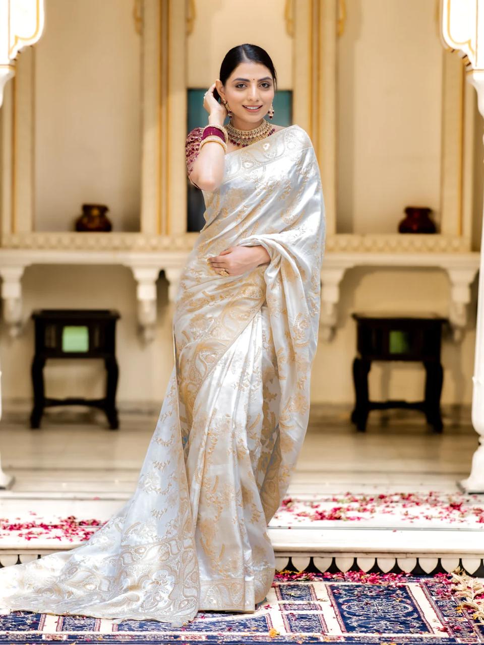 Transcendent Off White Color Soft Banarasi Silk Saree With Adorable Blouse Piece