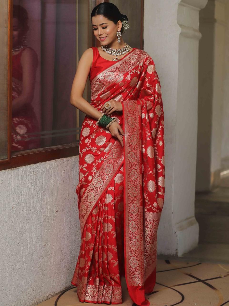 Capricious Red Soft Silk Saree With Fairytale Blouse Piece