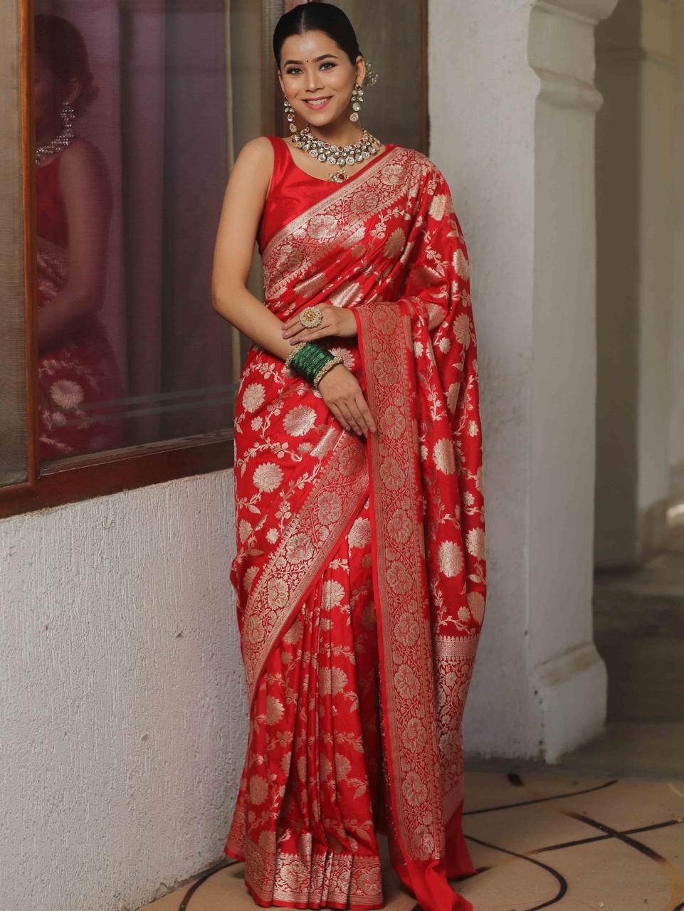 Capricious Red Soft Silk Saree With Fairytale Blouse Piece