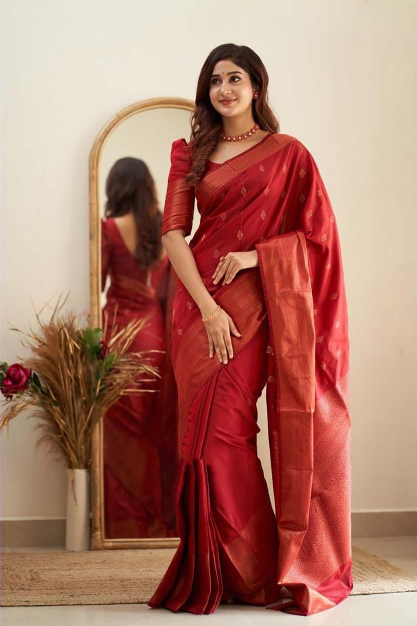 Imaginative Red Soft Silk Saree With Panoply Blouse Piece