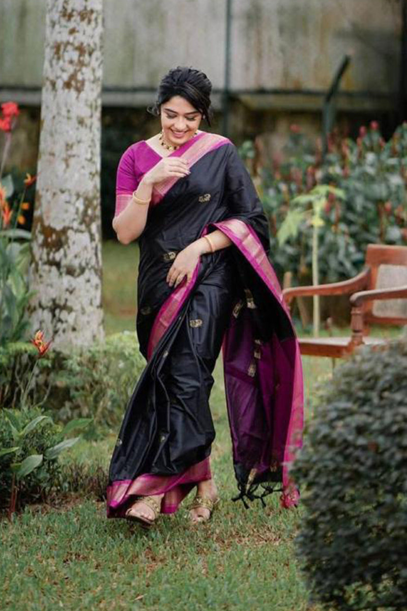 Enticing Black Soft Silk Saree With Blouse Piece