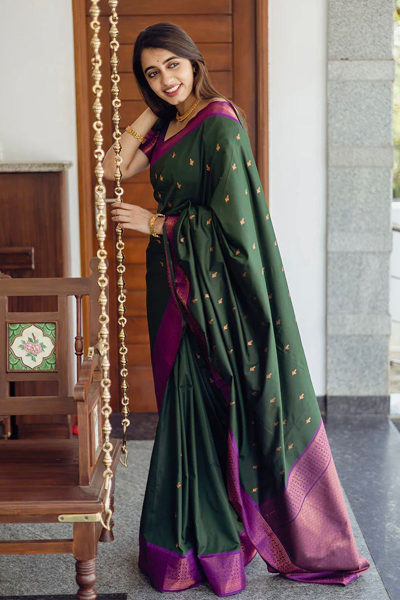 Wonderful Green Color Soft Silk Saree With Blouse Piece