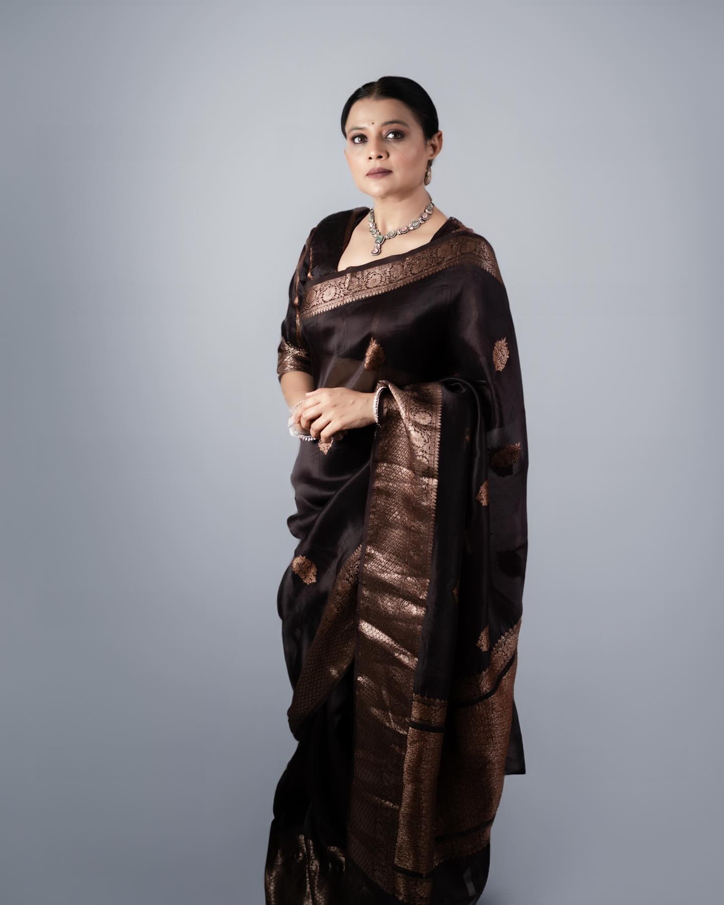 Ebullience Black Soft Silk Saree With Sempiternal Blouse Piece