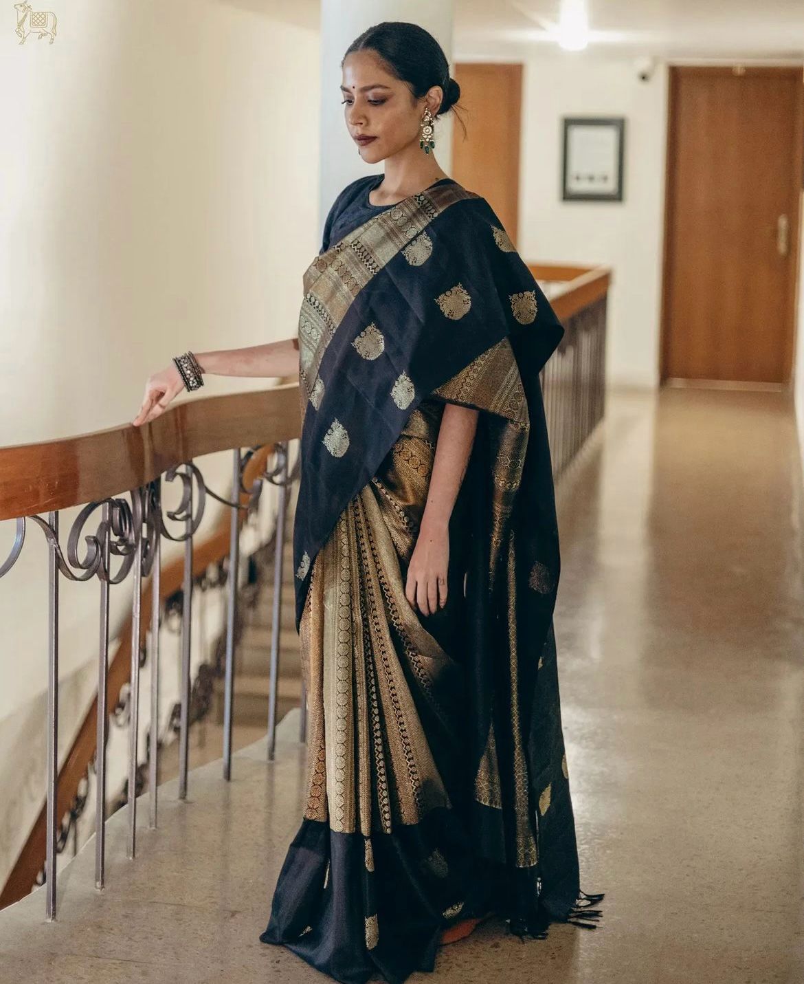 Prodigal Black Soft Silk Saree With Symmetrical Blouse Piece