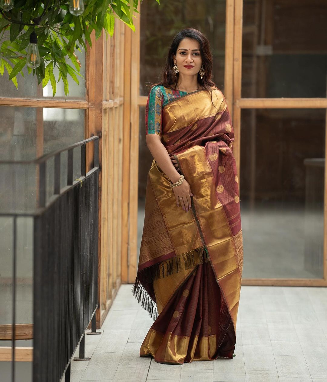 Adorable Brown Soft Silk Saree With Bewitching Blouse Piece