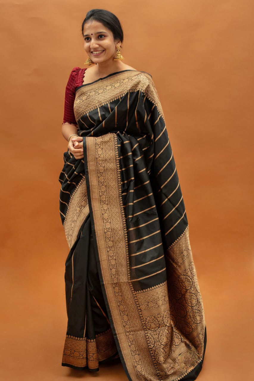 Proficient Black Soft Silk Saree With Super Devastating Blouse Piece