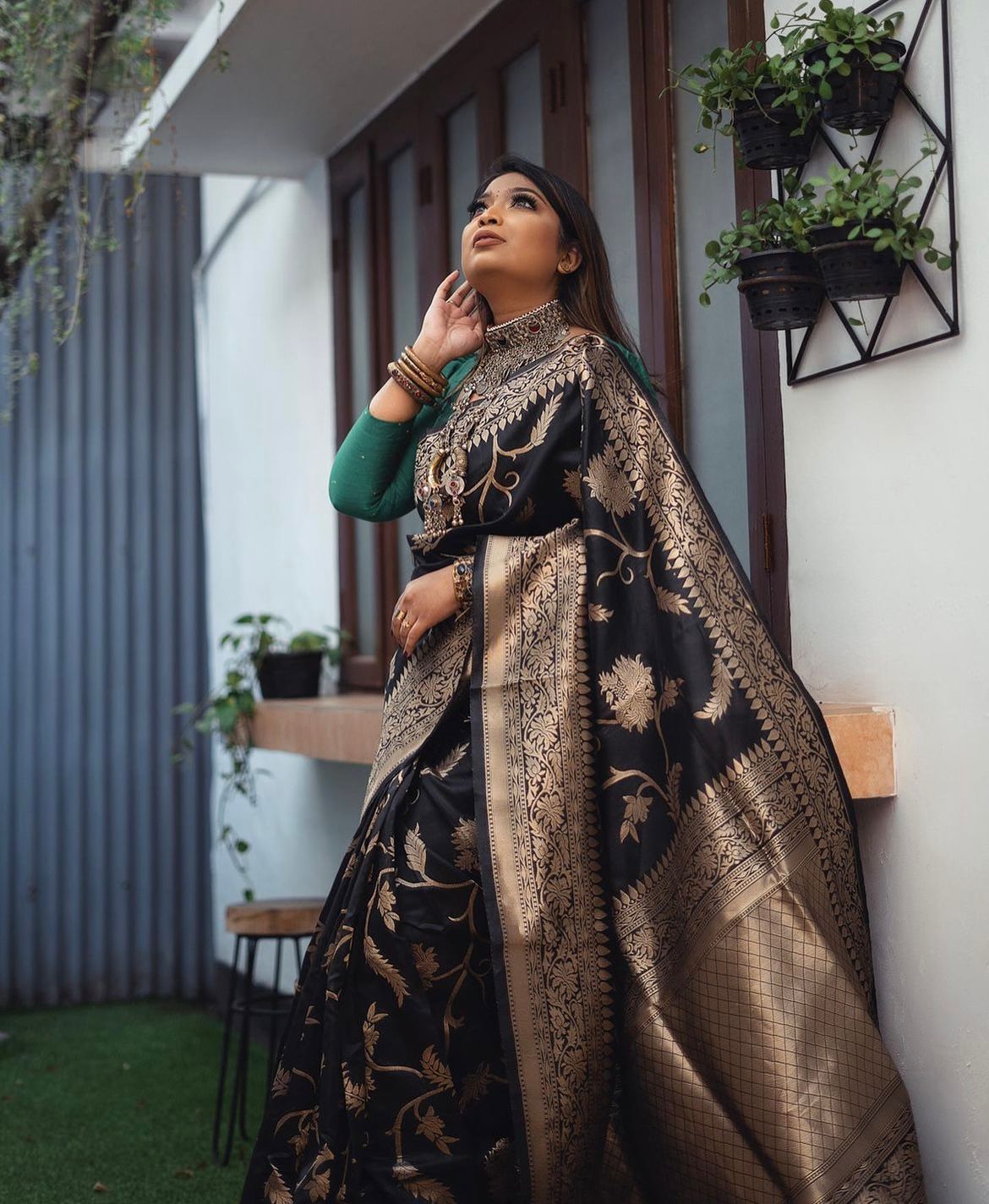 Artistic Black Soft Banarasi Silk Saree With Profuse Blouse Piece