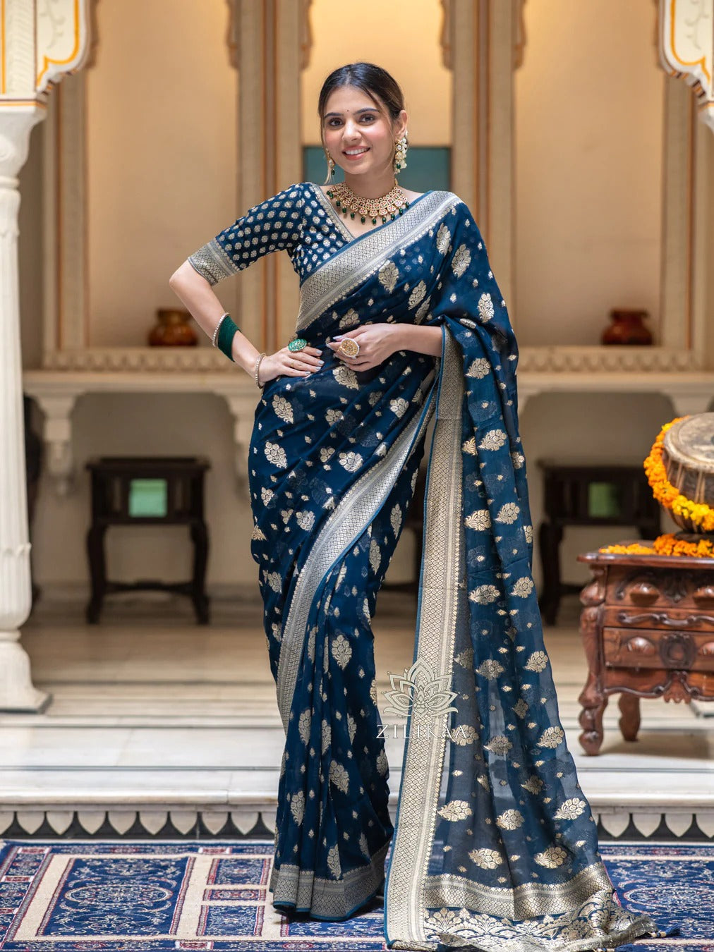 Stylish Rama Soft Silk Saree With Most Flattering Blouse Piece