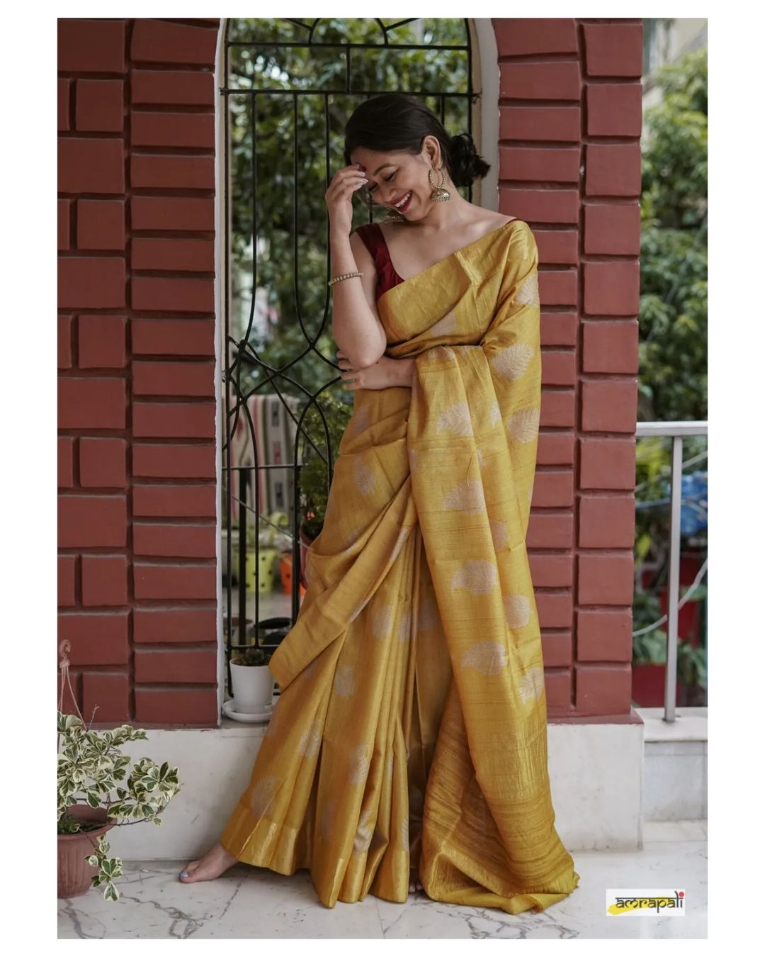 Radiant Yellow Cotton Silk Saree With Tempting Blouse Piece