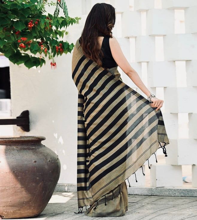 Admirable Grey Cotton Silk Saree With Beleaguer Blouse Piece