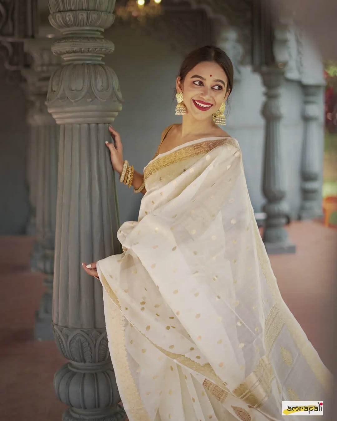 Ratatouille White Cotton Silk Saree With Traditional Blouse Piece