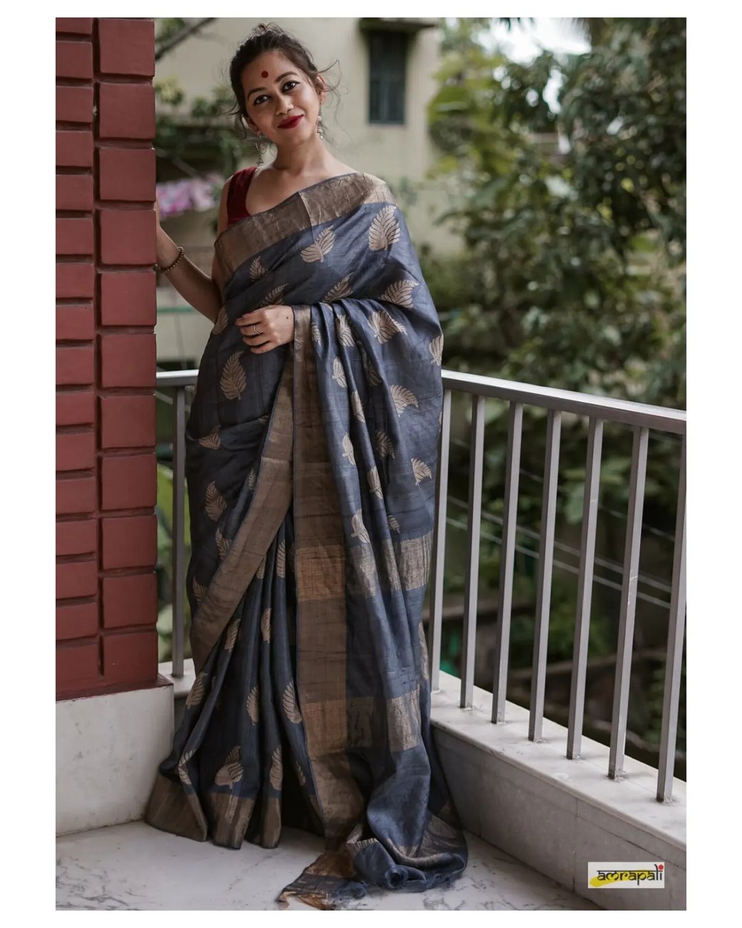 Girlish Grey Cotton Silk Saree With Ideal Blouse Piece