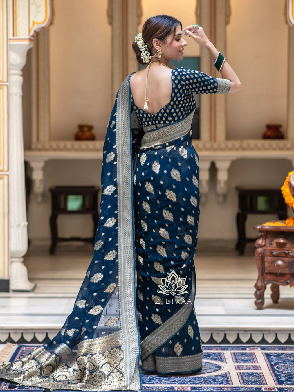 Stylish Rama Soft Silk Saree With Most Flattering Blouse Piece