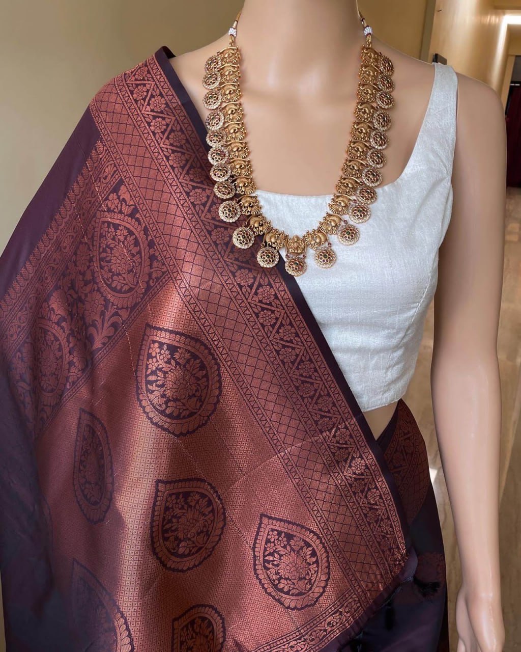 Fancifull Wine Soft Silk Saree With Gleaming Blouse Piece