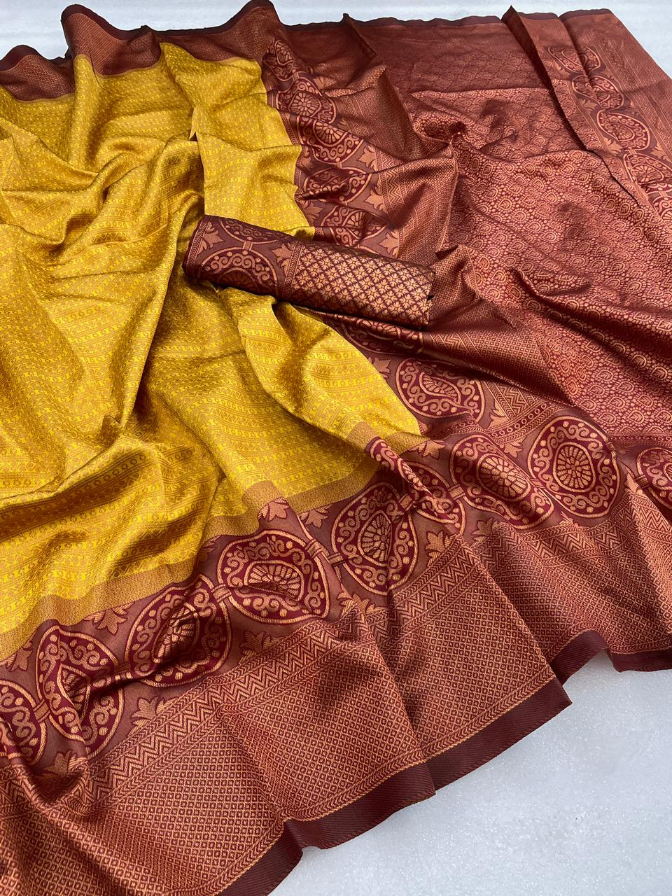 Beauteous Yellow Color Soft Banarasi Silk Saree With Ideal Blouse Piece