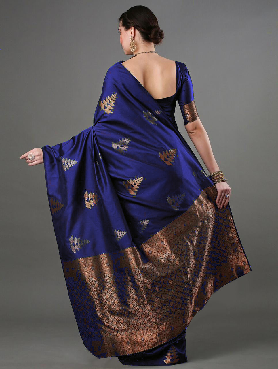 Hypnotic Royal Blue Soft Silk Saree With Ideal Blouse Piece